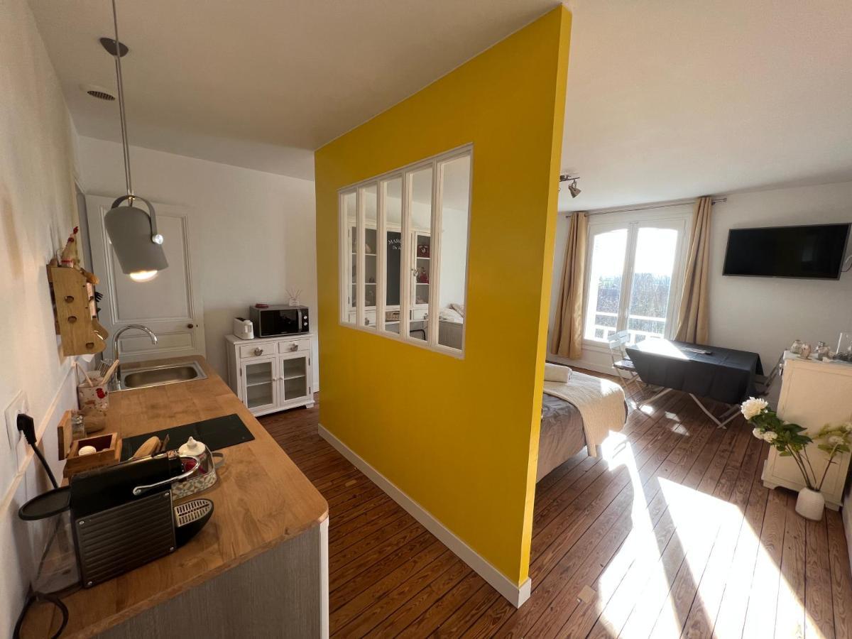 Apartament Le Manoir Des Lys Tilly-sur-Seulles Zewnętrze zdjęcie